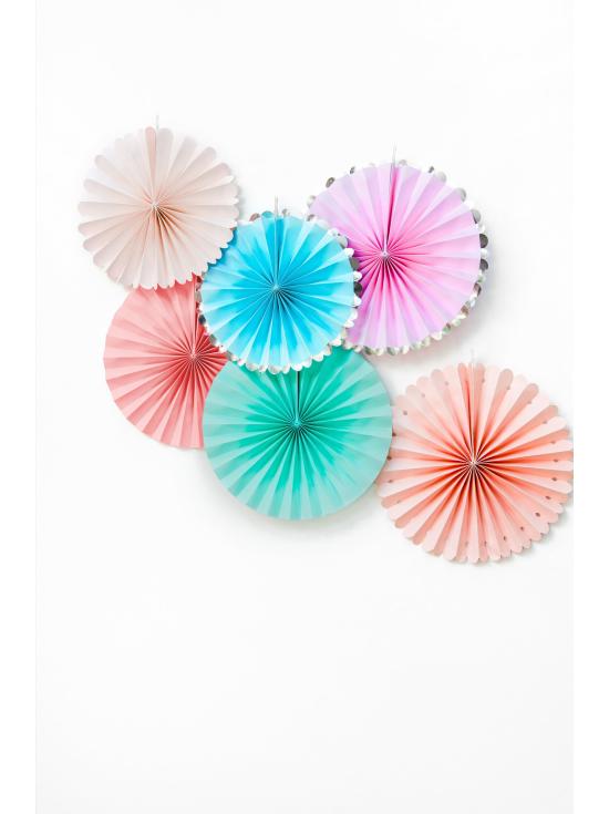 3 abanicos de papel decorativos rosas pastel