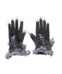 Guantes con uñas plateadas y cascabeles
