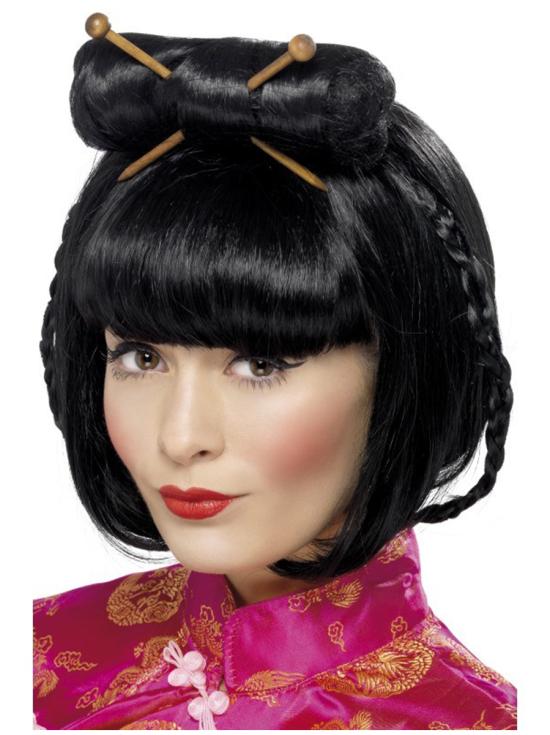 Peruca de senhora oriental
