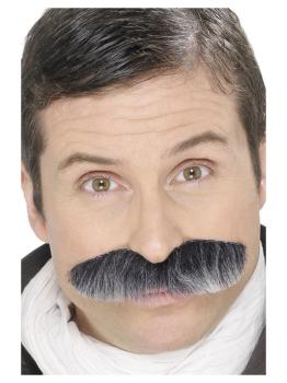 Bigode Comandante de Aviação