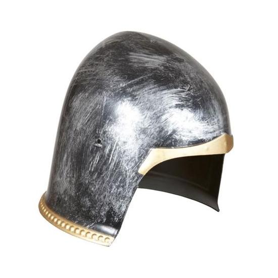 Capacete de guerreiro medieval.