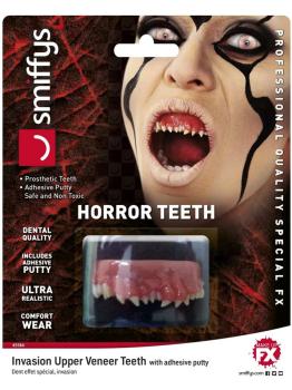 Dentes do Terror, Invasão,