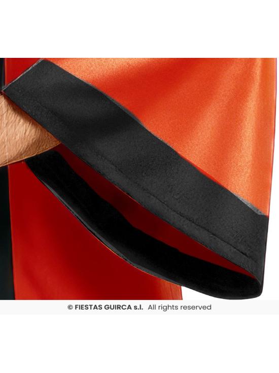 Traje masculino de samurai japonês – quimono, vestido e cinto.