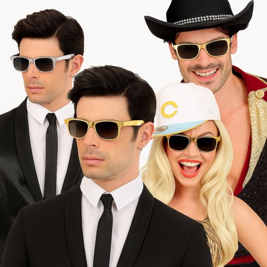 Óculos de festa prateados e dourados