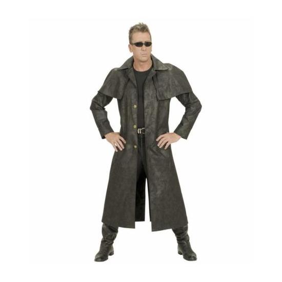 Macacão de fantasia preto.