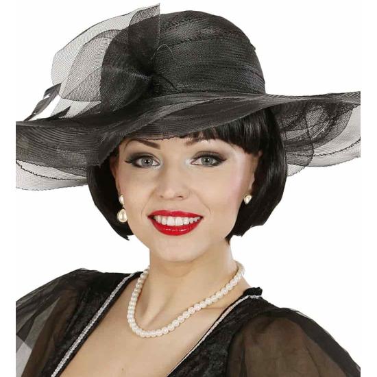 Jogo de colar e pérolas.