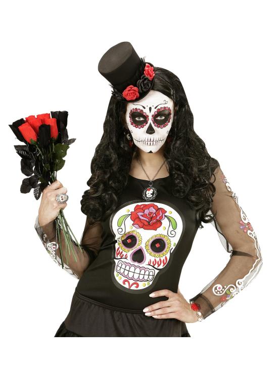 Mini chapéu de tule e 4 rosas