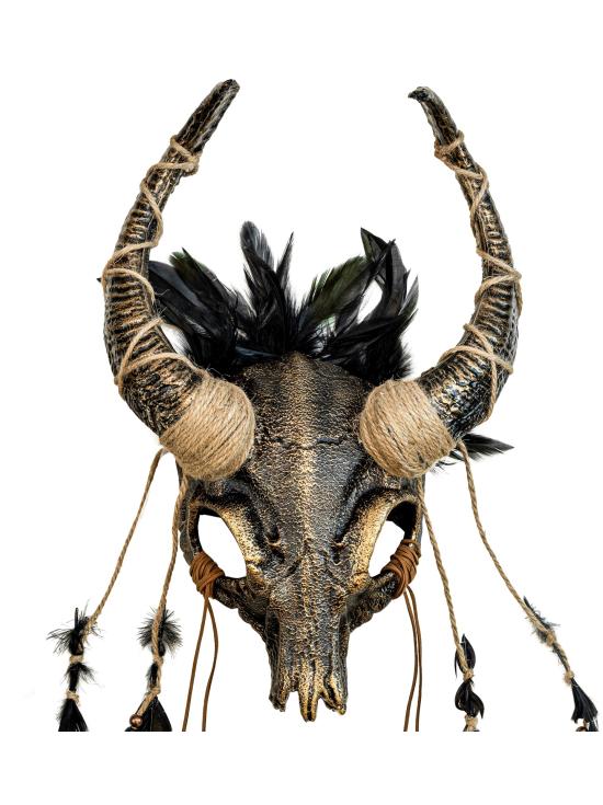 Máscara de caveira de touro xamã com penas