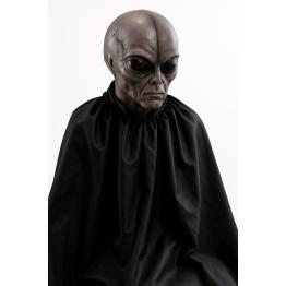máscara alienígena de látex com aba de papelão