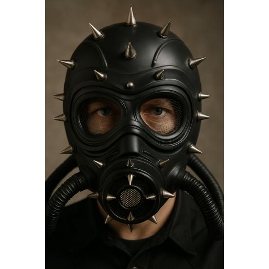 Máscara Steampunk Preta com Espinhos – Traje Gótico, Fetiche ou Pós-Apocalíptico