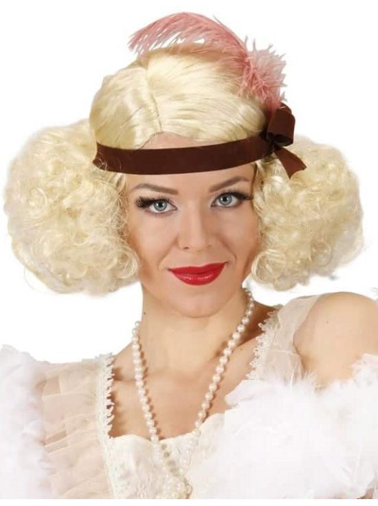 Peruca burlesca loira decorada com fita e pena
